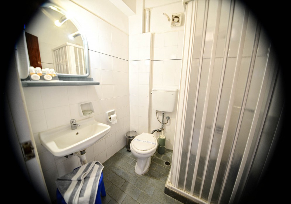 Kastro Hotel 51/100