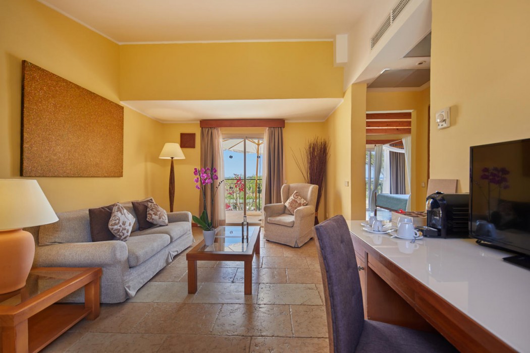 Pula Suites Boutique Resort 22/97