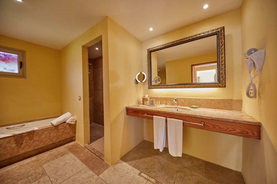 Pula Suites Boutique Resort 9/97