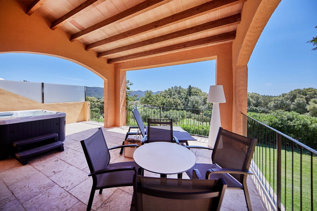 Pula Suites Boutique Resort 38/97