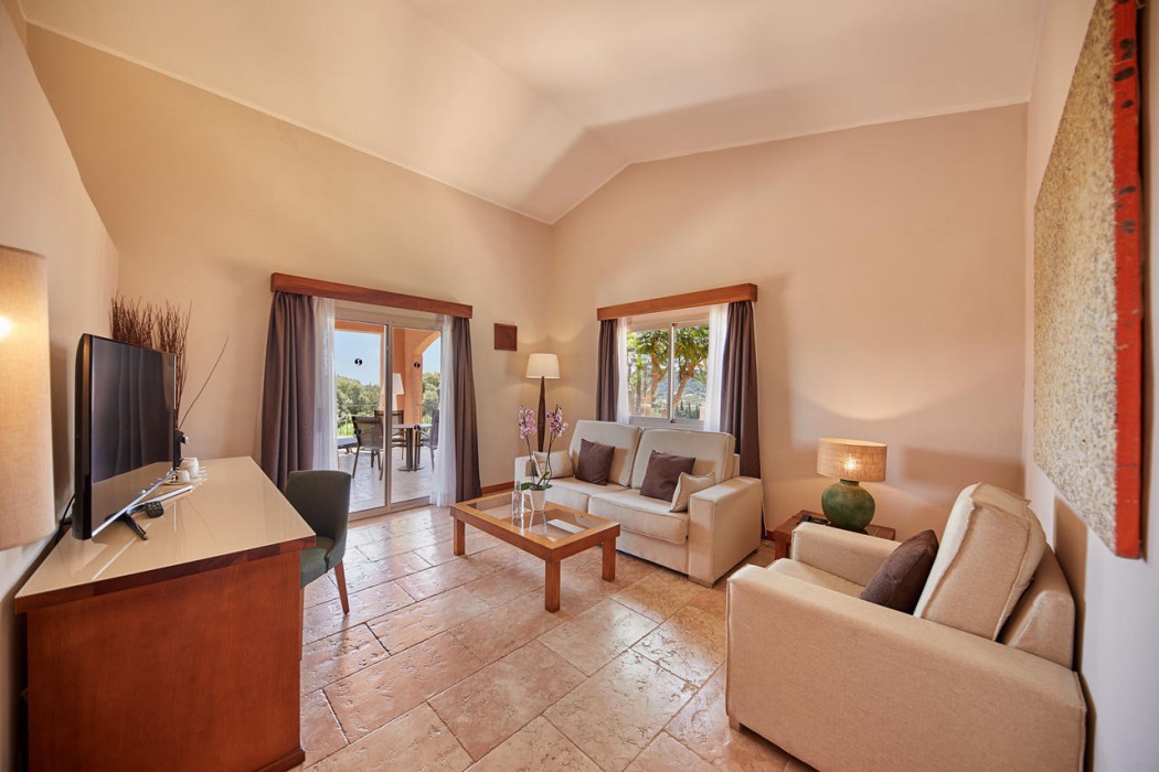 Pula Suites Boutique Resort 24/97
