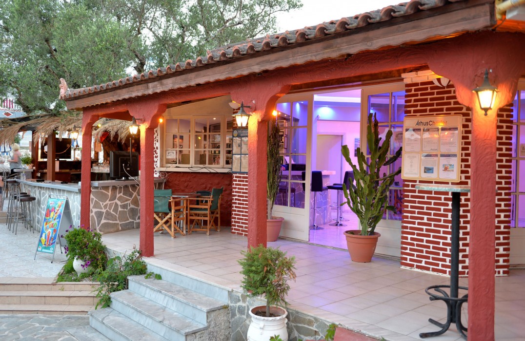 Callinica Hotel 41/68