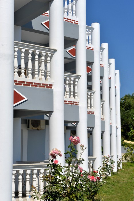 Callinica Hotel 34/68