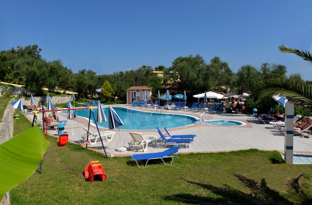 Callinica Hotel 42/68
