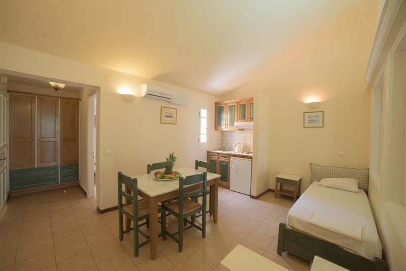 Century Resort Villas 38/65