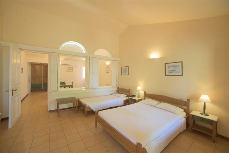 Century Resort Villas 16/65