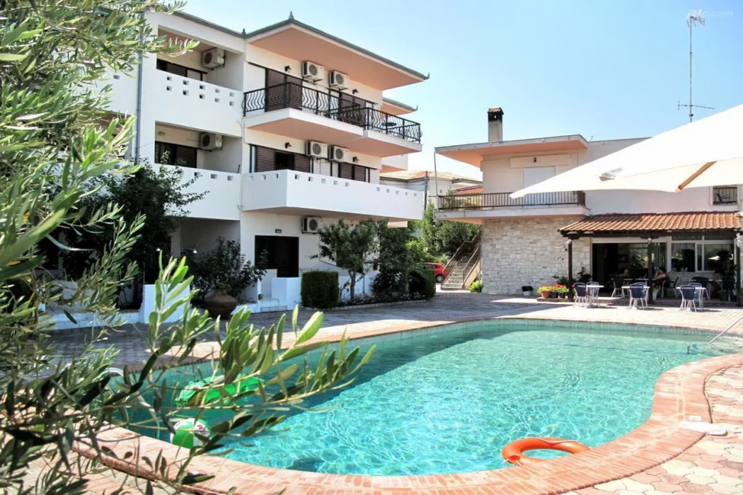 Skentos Hotel 16/29