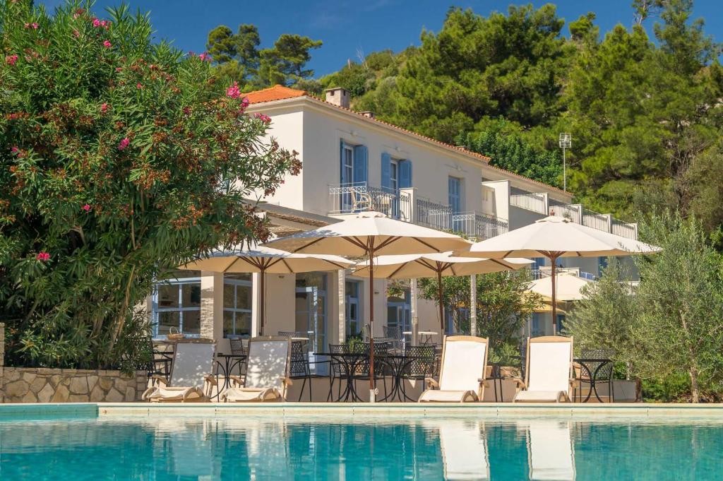 Armonia Bay Hotel 2/48