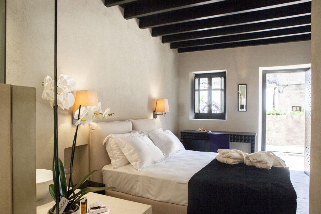 Allegory Boutique Hotel 50/100