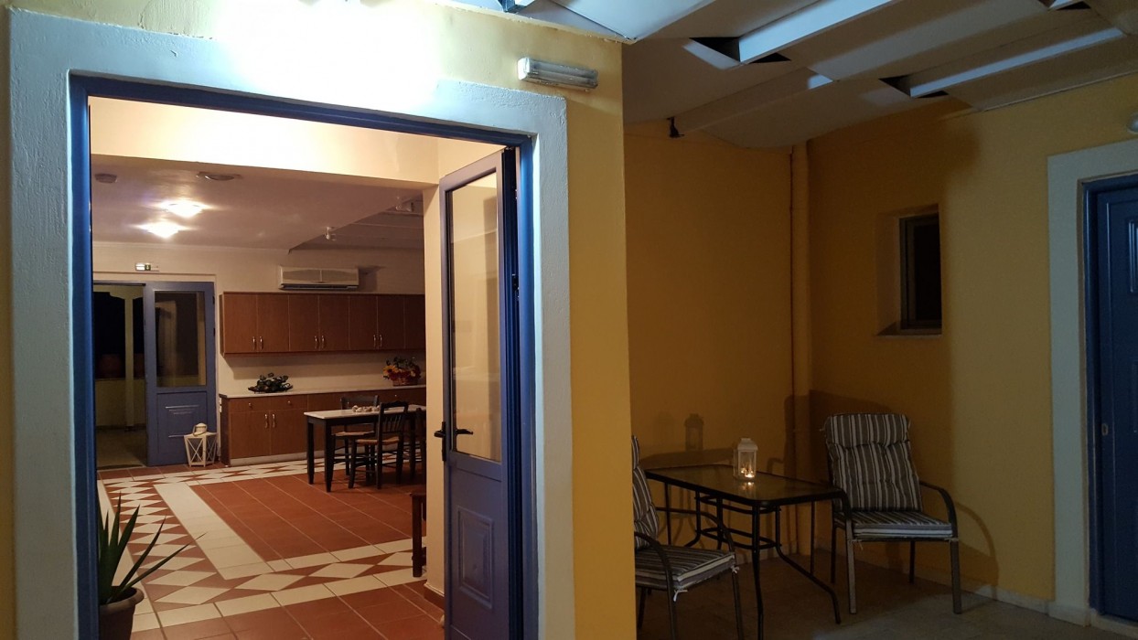 Ionio Hotel 24/74