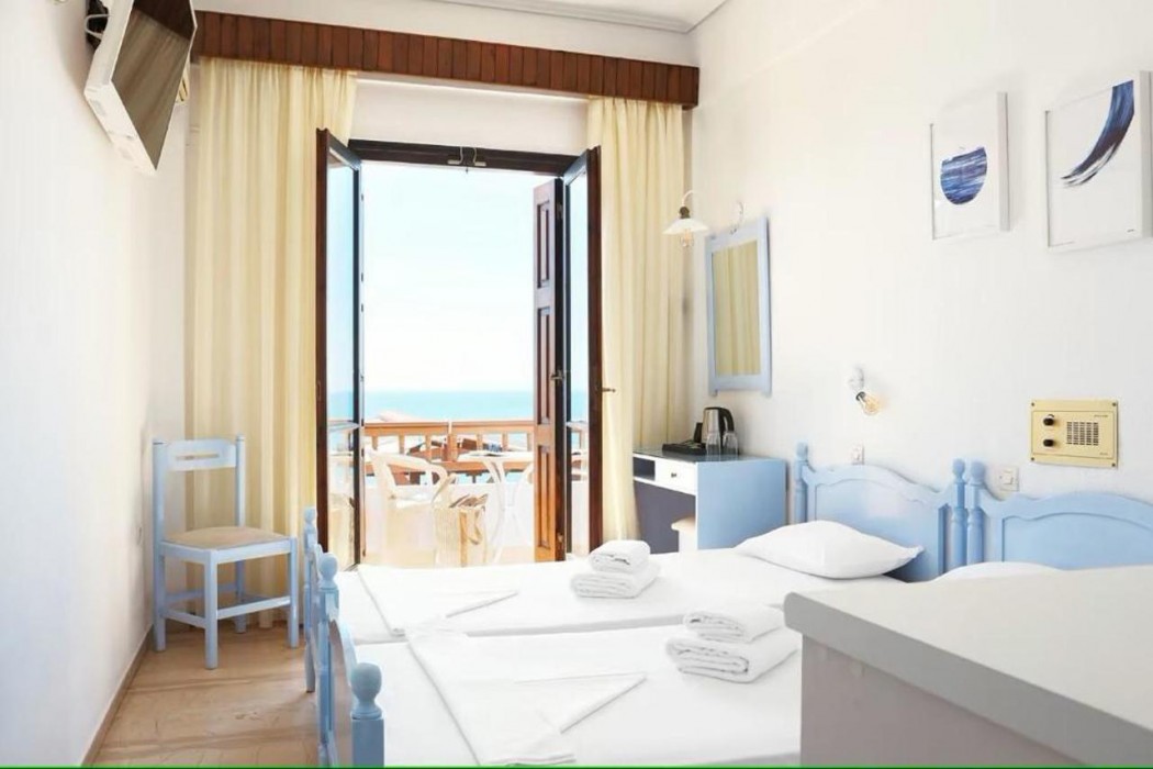 Potokaki Beachfront Hotel 8/33
