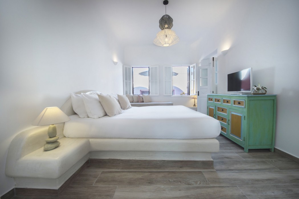 Anemi House & Villas 33/100