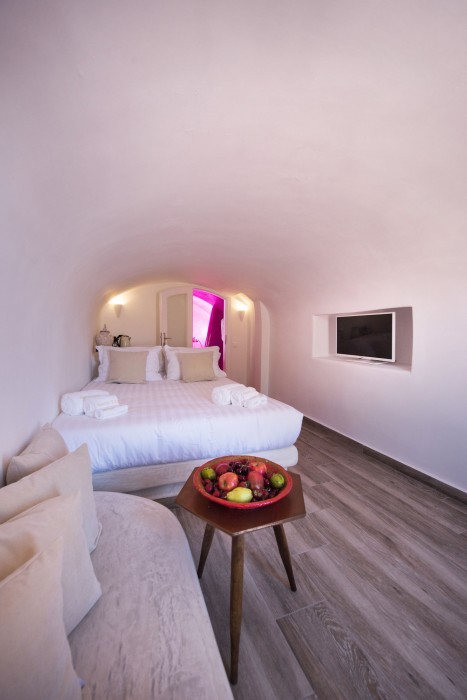 Anemi House & Villas 54/100