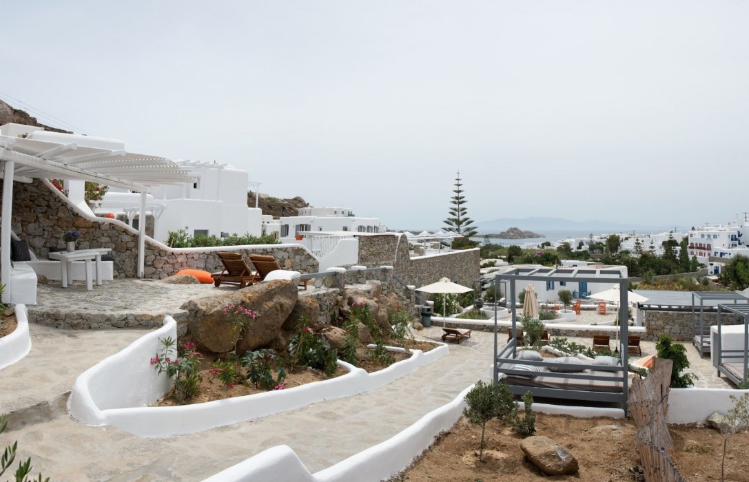 Artemoula's Studios 22/60