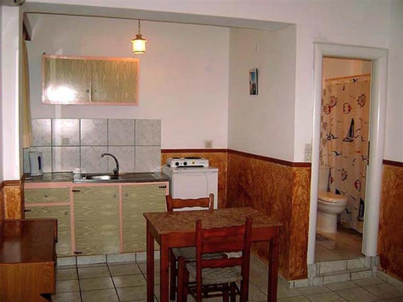 Anna Apartments & Studios 6/9