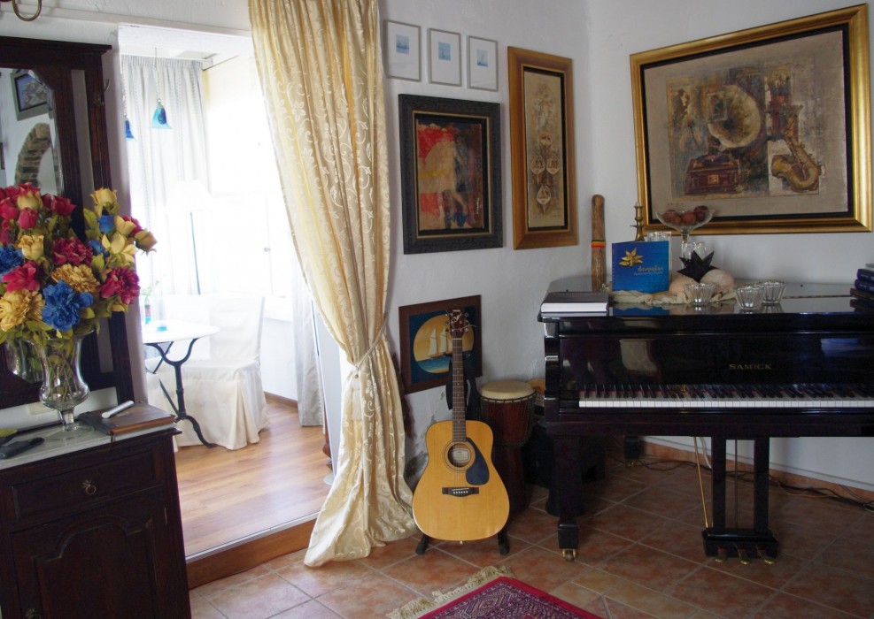 Studios Kilindra 41/96