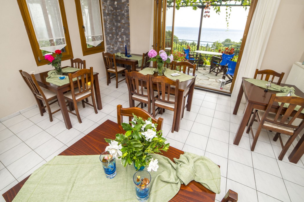 Hotel Agnadi-Horefto 46/63