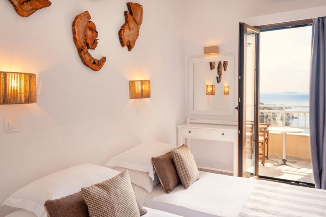 Lithos Hotel 5/46