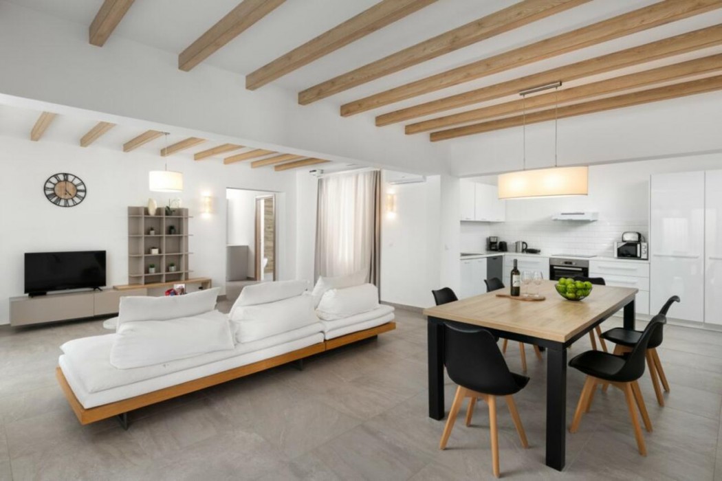 Terra Pietra Luxury Villas & Suites 12/42