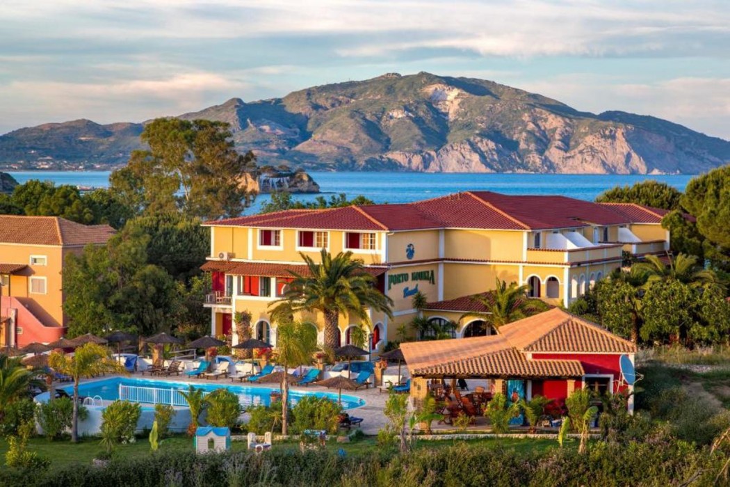 Porto Koukla Beach Hotel 6/89