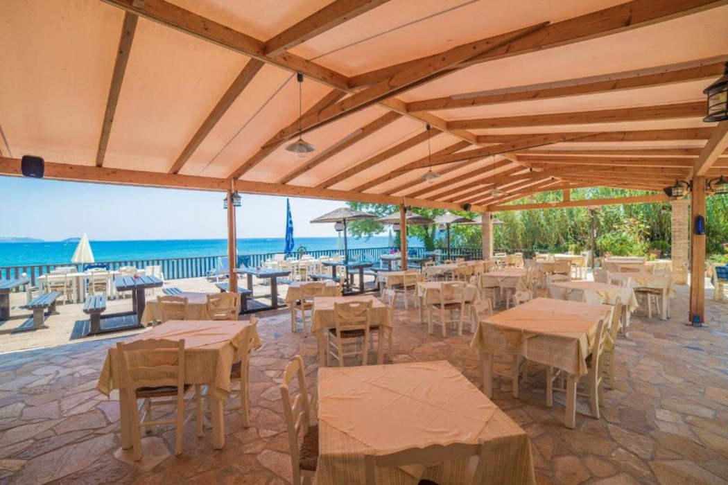 Porto Koukla Beach Hotel 51/89