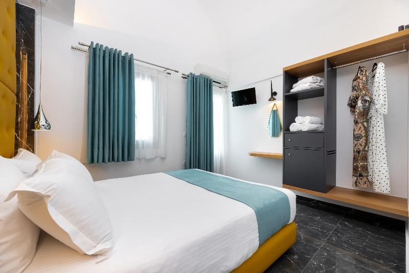 Deluxe Rest Boutique 34/36