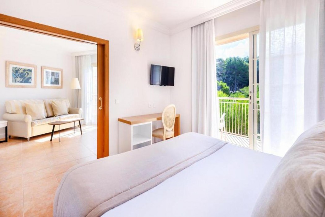 Viva Cala Mesquida Suites and Spa Adults Only +16 81/126