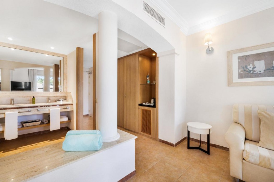 Viva Cala Mesquida Suites and Spa Adults Only +16 9/126