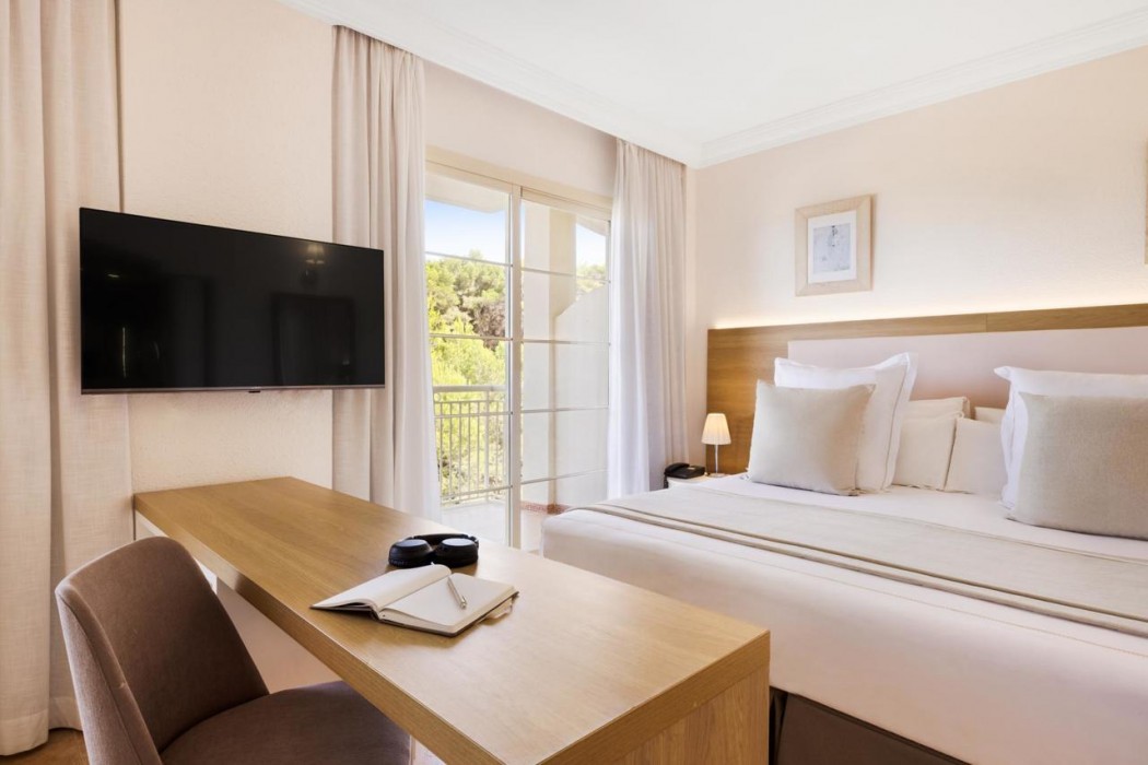 Viva Cala Mesquida Suites and Spa Adults Only +16 46/126