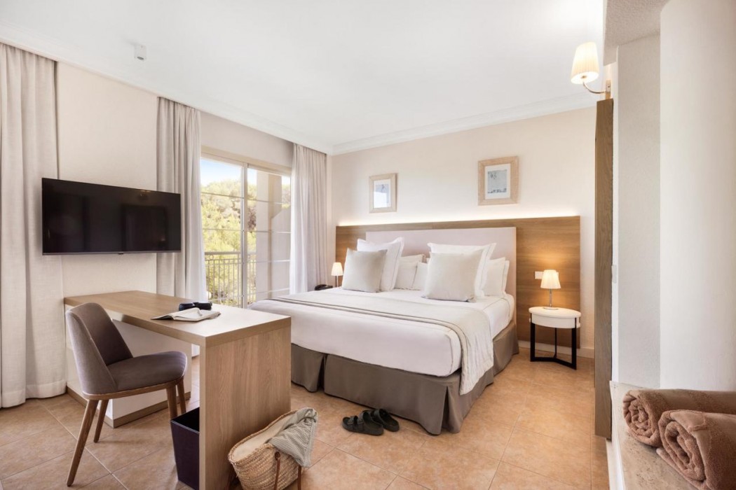 Viva Cala Mesquida Suites and Spa Adults Only +16 47/126