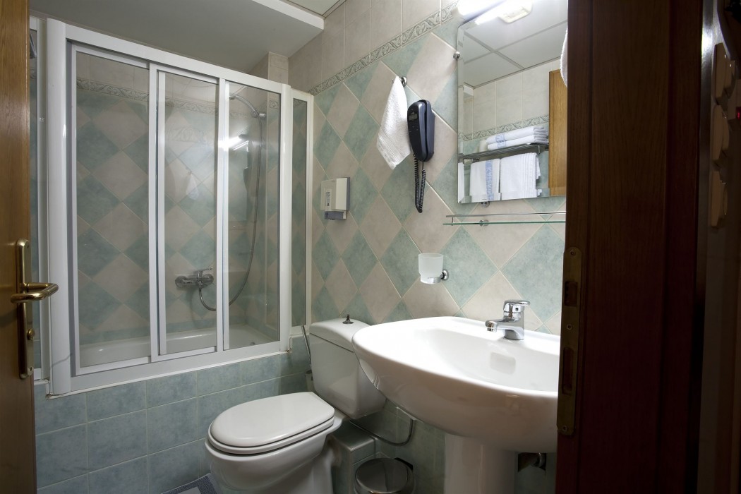 Hotel Katerina 32/97