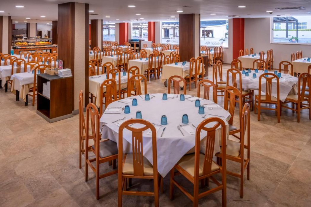 4R Salou Park Resort II 24/61