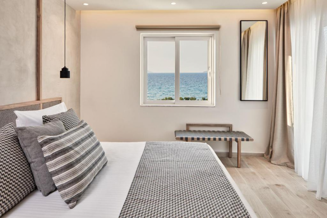 Atlantica Marmari Palace 16/69