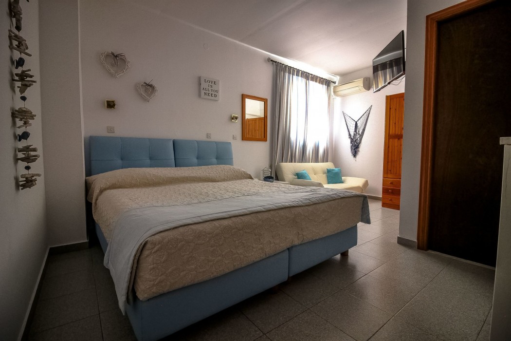Domna Studios 22/56