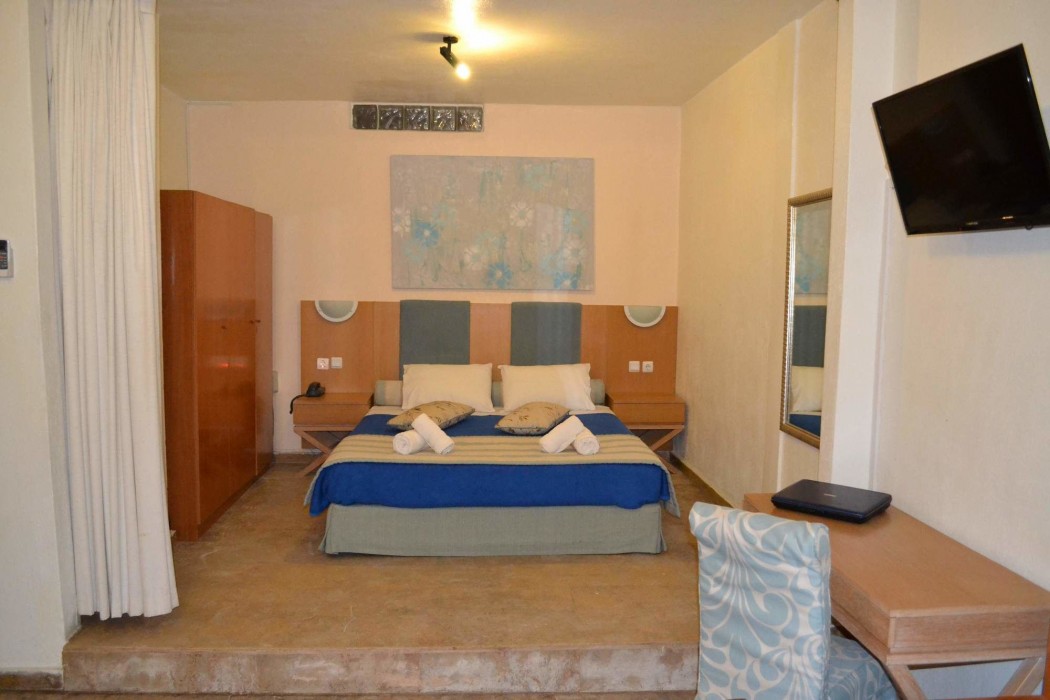 Regos Resort Hotel 31/78