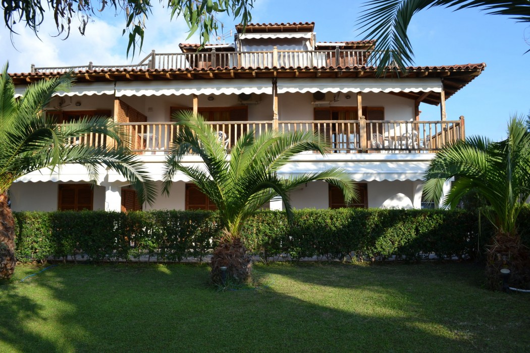 Regos Resort Hotel 30/78