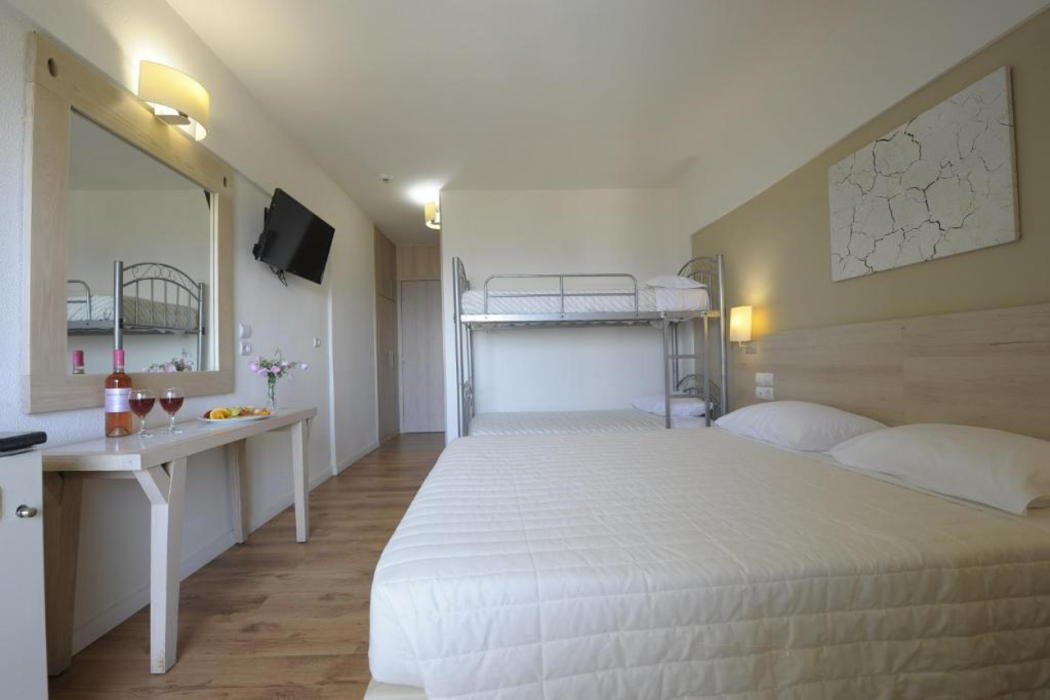 Evia Riviera Resort By Anayia All Inclusive Resorts 15/65