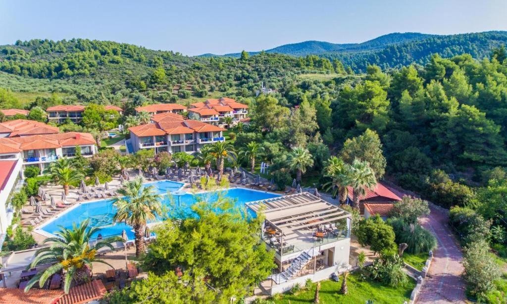 Poseidon Hotel Sea Resort 2/47