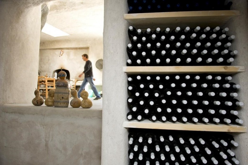 Kostantakis Winery 25/80