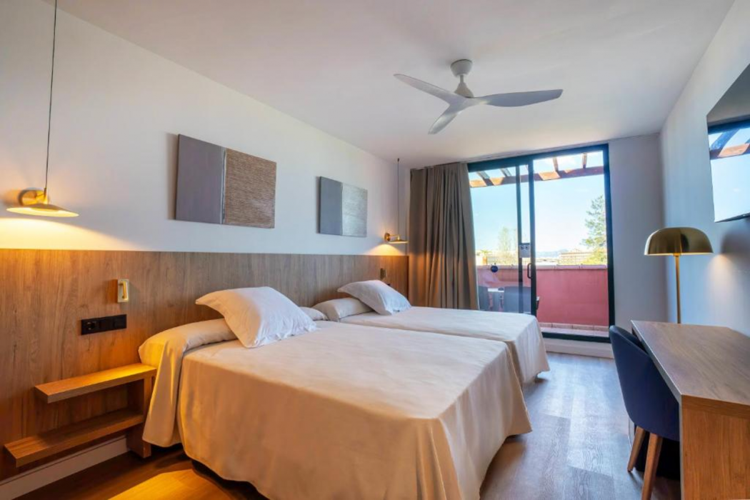Ohtels Vila Romana 13/66