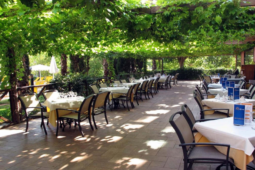 Ohtels Vila Romana 27/66