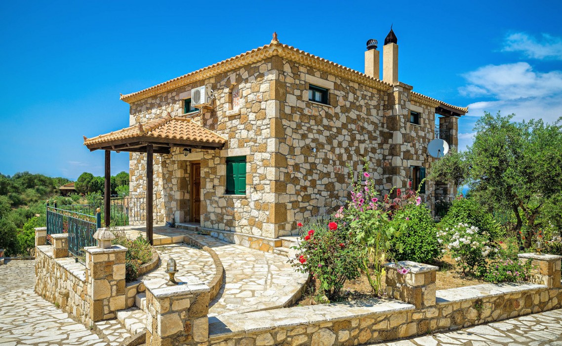 Joanna S Stone Villas 56/100