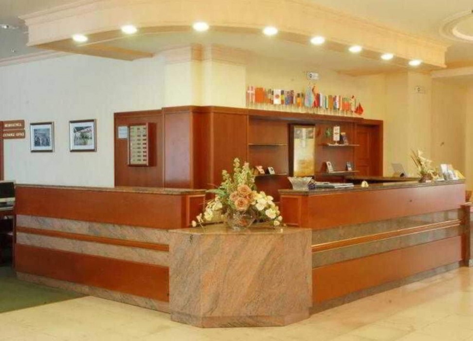Metropol Hotel 16/54