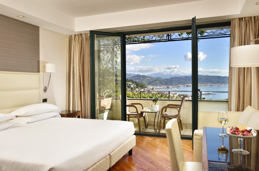 Raito Hotel 49/133