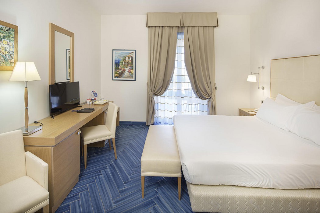 Raito Hotel 32/133