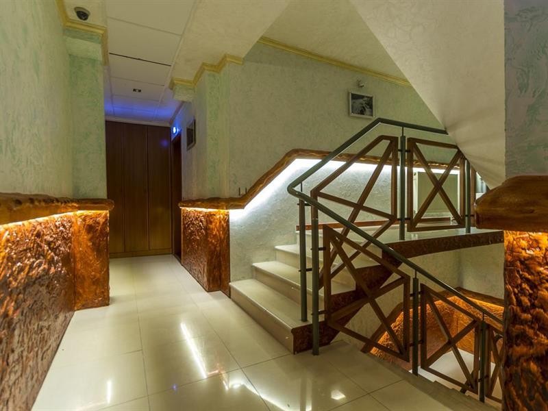 Hotel Enigma 26/72