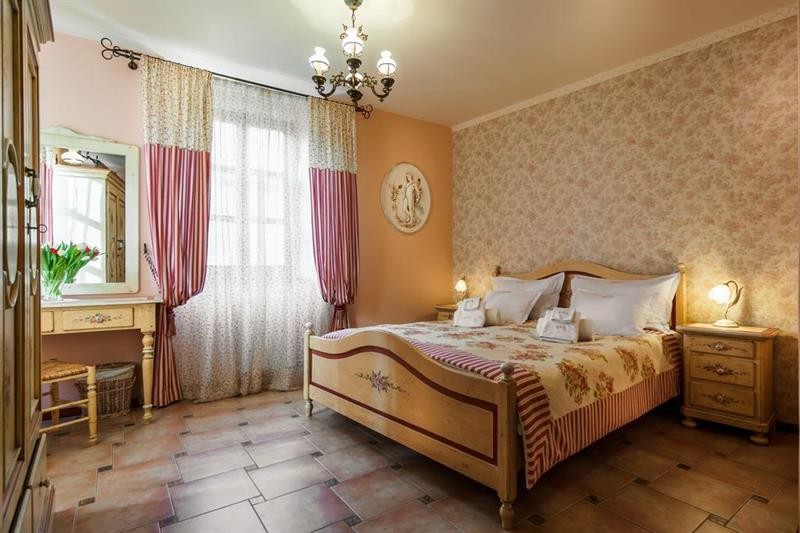 Hotel Monte Cristo 35/74