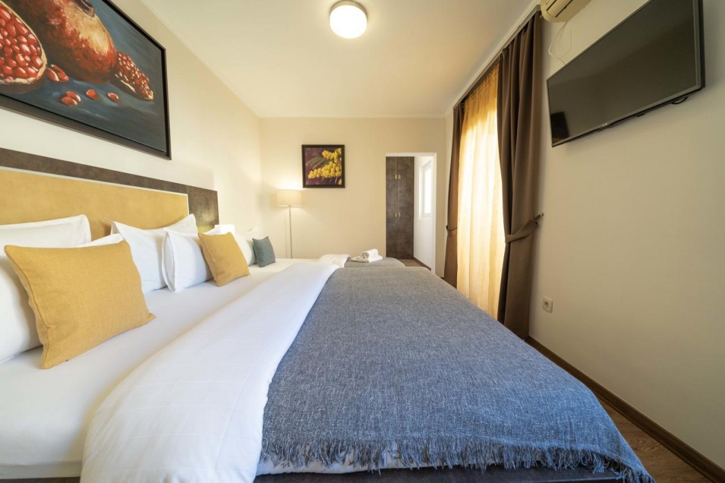 BOUTIQUE HOTEL MOMENTUM by Aycon 125/195