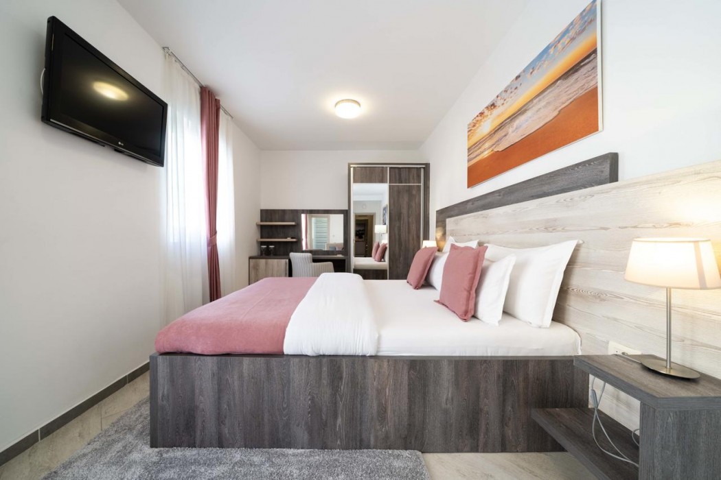 BOUTIQUE HOTEL MOMENTUM by Aycon 127/195
