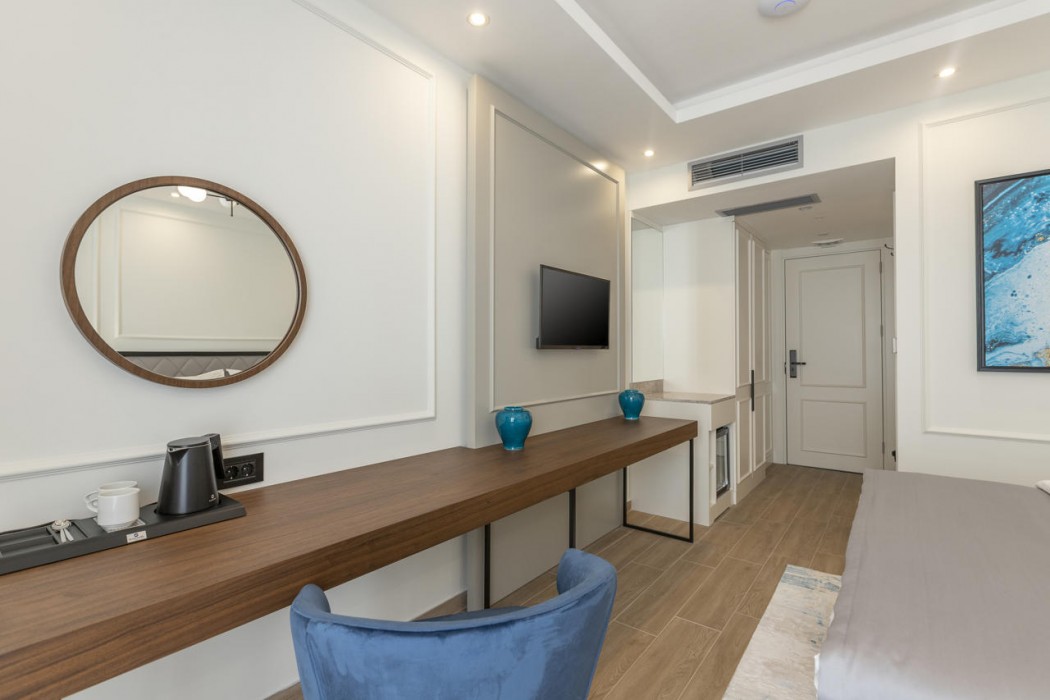 BOUTIQUE HOTEL MOMENTUM by Aycon 152/195